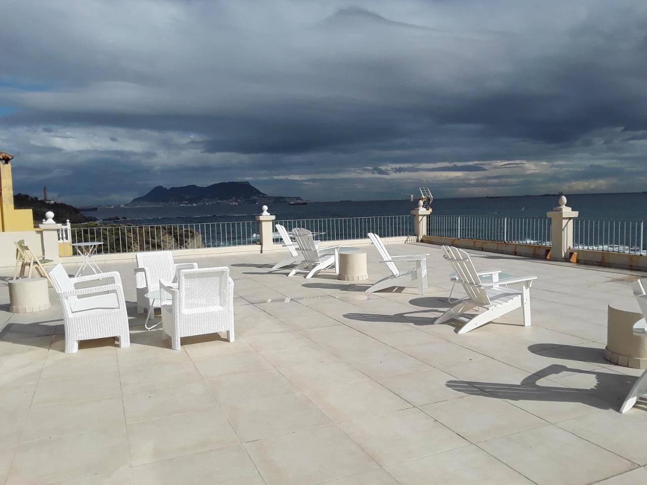 Punta Carnero Hotel singular Algeciras Esterno foto